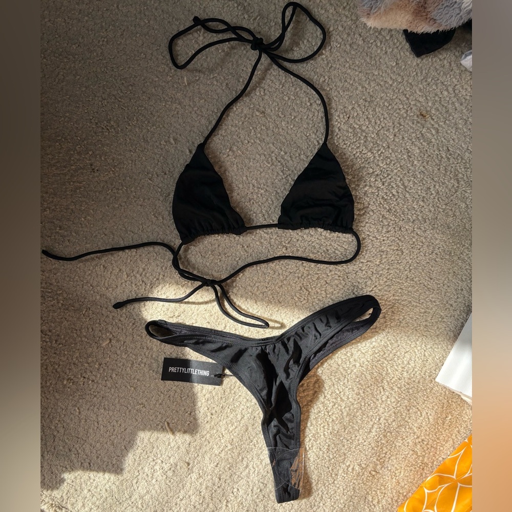 PrettyLittleThing String/Thong Black Bikini